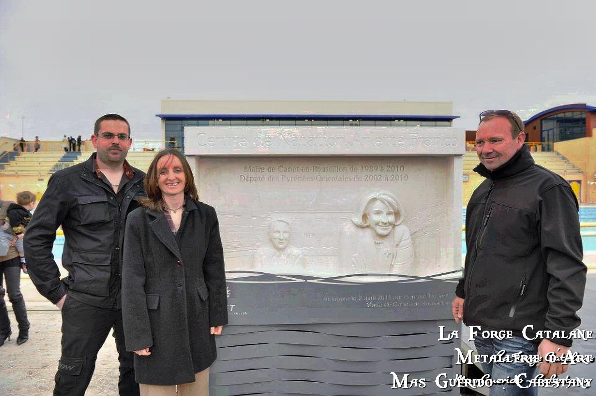 Inauguration statue arlette franco canet plateau roulant fer decoupe laser forge catalane.jpg